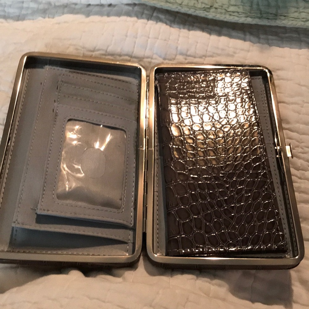SOLD. Wallet - Picture 8 of 8